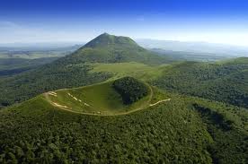 Volcan eteint d'Auvergne